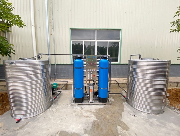 貴州雷山某板材廠1噸反滲透純凈水設(shè)備