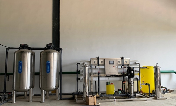 云南牟定某工廠-6噸反滲透設(shè)備